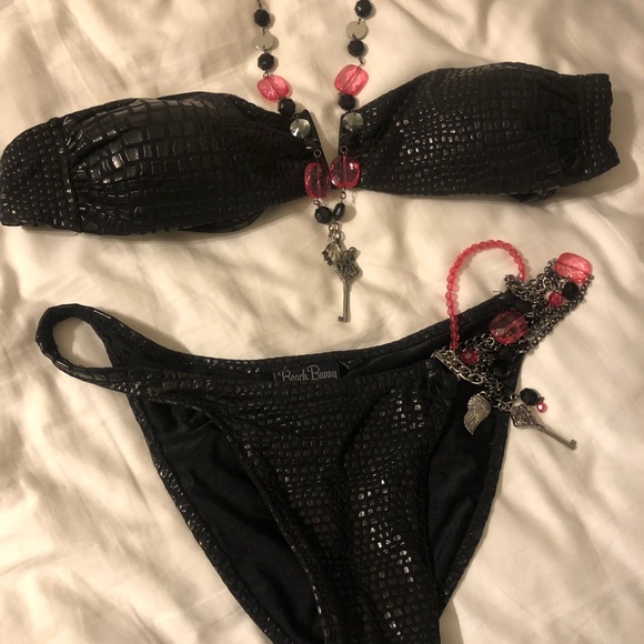 Beach bunny black snake skin jeweled sexy bikini - Picture 7 of 7
